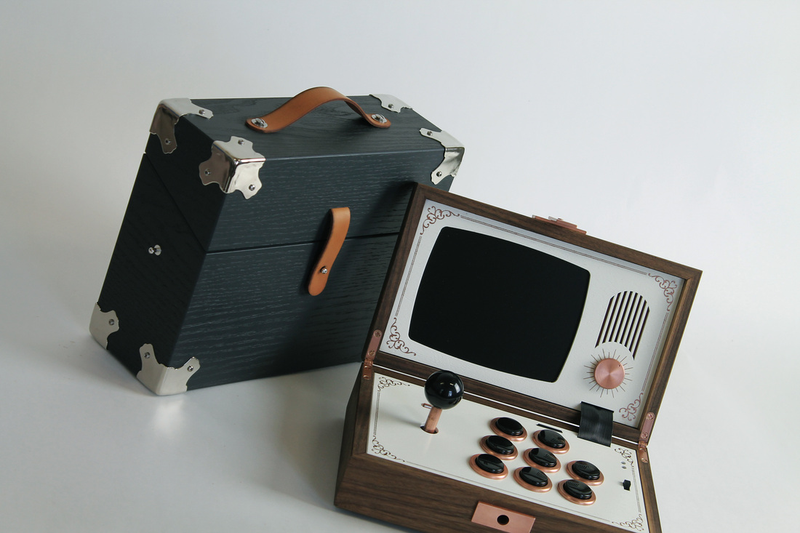 Illustration for article titled The Most Beautiful Consoles Are Made By Hand